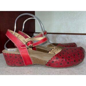 L’Artiste Spring Step Livvy Mary Jane - Leather Cutout Slingback Floral Red Size